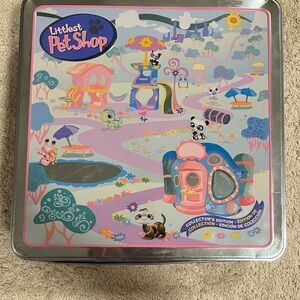 Littlest Pet Shop Collectors Edition Tin with two LPS